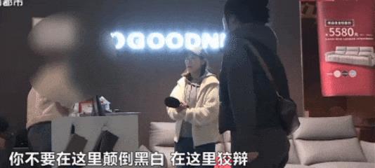 DƬ